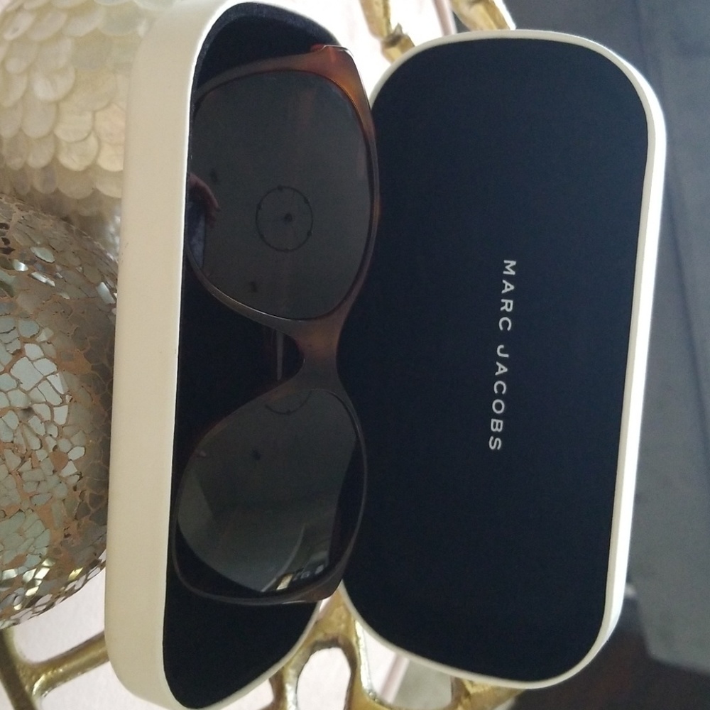 Marc Jacob's sunglasses